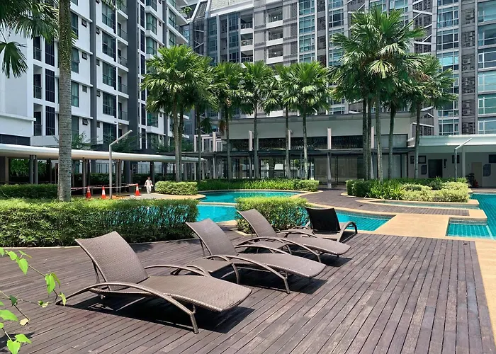 V Residence Suites 5-6Pax 3R1B Linked To Sunway Velocity Mall Mrt Lrt Maluri & Cochrane Klcc View Kuala Lumpur