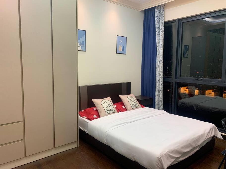 V 5-6pax 3r1b Linked To Sunway Velocity Mall Mrt Lrt Maluri & Cochrane Klcc View *