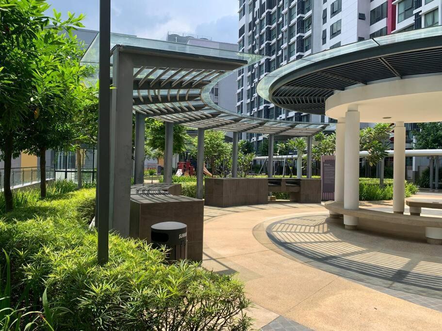 V 5-6pax 3r1b Linked To Sunway Velocity Mall Mrt Lrt Maluri & Cochrane Klcc View